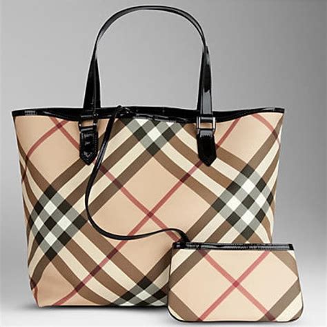 dove vengono prodotte le borse burberry|Come riconoscere una borsa Burberry originale. .